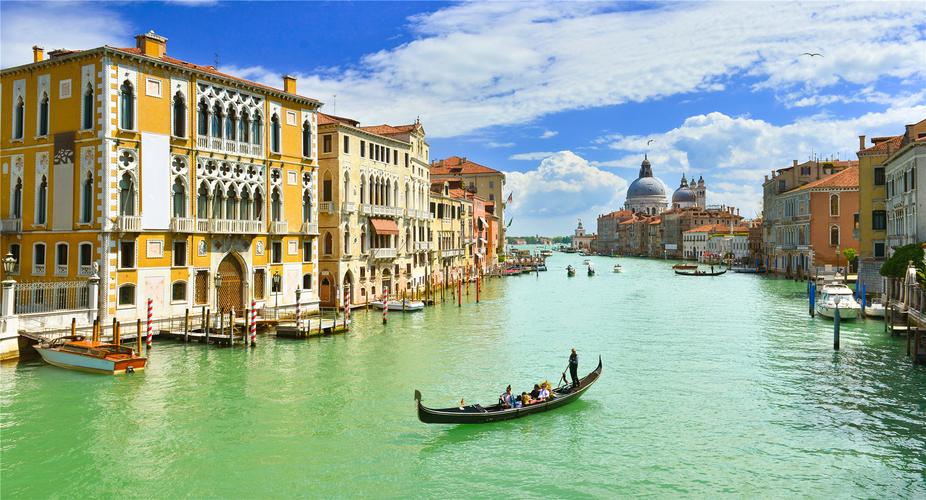 威尼斯人水上乐园奔流城（威尼斯水上风光）